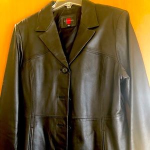 Gallery brand LEATHER LADIES JACKET in size XL.